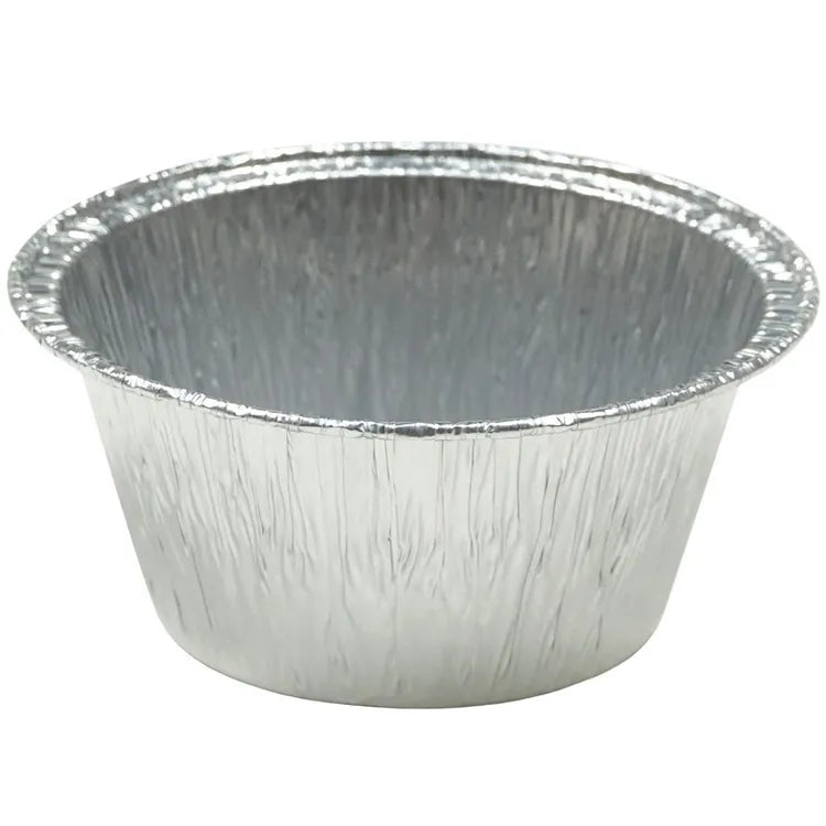 Pyöreä alumiinivuoka 135 ml leivontaan, take away -annoksiin ja pakastukseen. Mikroon, uuniin +300 °C asti. 100 kpl pakkaus.