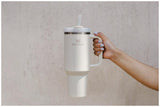 Stanley Quencher H2.0 on 1 200 ml:n juomamuki/juomapullo (1-väri tampopaino)