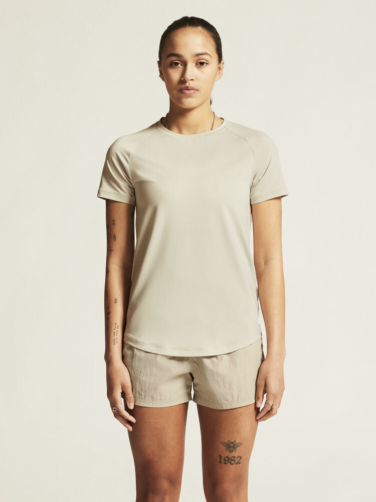 Craft Collective SS Tee W (4 väriä)