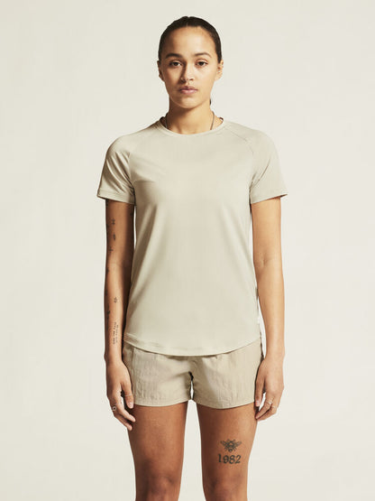 Craft Collective SS Tee W (4 väriä)