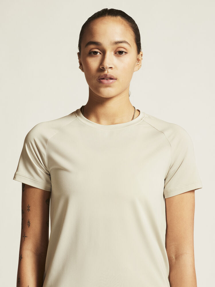 Craft Collective SS Tee W (4 väriä)