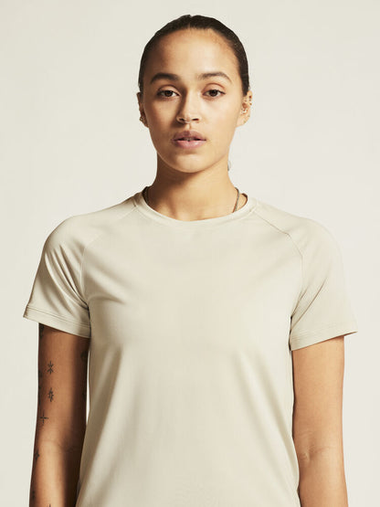Craft Collective SS Tee W (4 väriä)