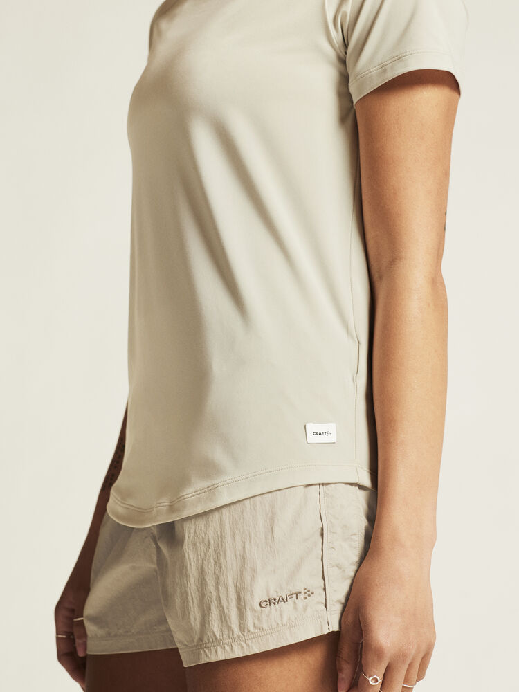 Craft Collective SS Tee W (4 väriä)
