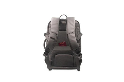 SCX.design L14 -reppu ilmanimujärjestelmällä 40 l. Esim. 25kpl. laserkaiverrus