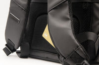 SCX.design L14 -reppu ilmanimujärjestelmällä 40 l. Esim. 25kpl. laserkaiverrus