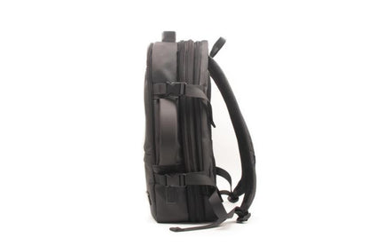 SCX.design L14 -reppu ilmanimujärjestelmällä 40 l. Esim. 25kpl. laserkaiverrus