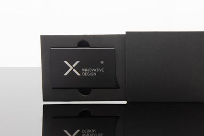 SCX.design O35 – magneettinen RFID-korttipidike. Esim. 25kpl. laserkaiverruksella.
