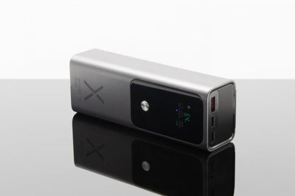 SCX.design P52 – 100 W:n ja 20 000 mAh:n tietokoneen varavirtalähde (105€+alv./kpl.)