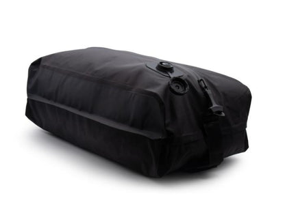 SCX.design L17 VacPouch matkatyhjiöpussi yrityksille laserkaiverruksella. 3v. takuu! Esim. 25kpl.