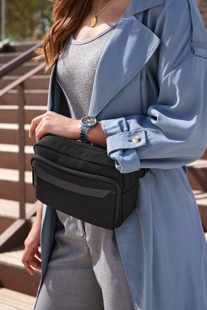 Quadra AIRSIDE Crossbody Bag – Unisex . Musta ja Valkoinen