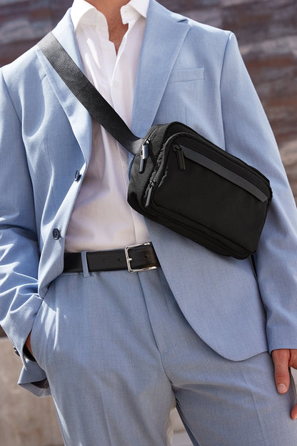 Quadra AIRSIDE Crossbody Bag – Unisex . Musta ja Valkoinen
