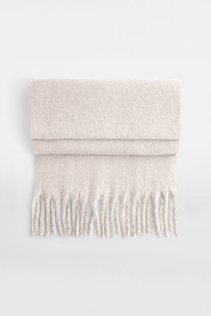 FLUFFY Huivi + LAHJAPAKKAUS (Yksivärisiä ja ruudullisia)