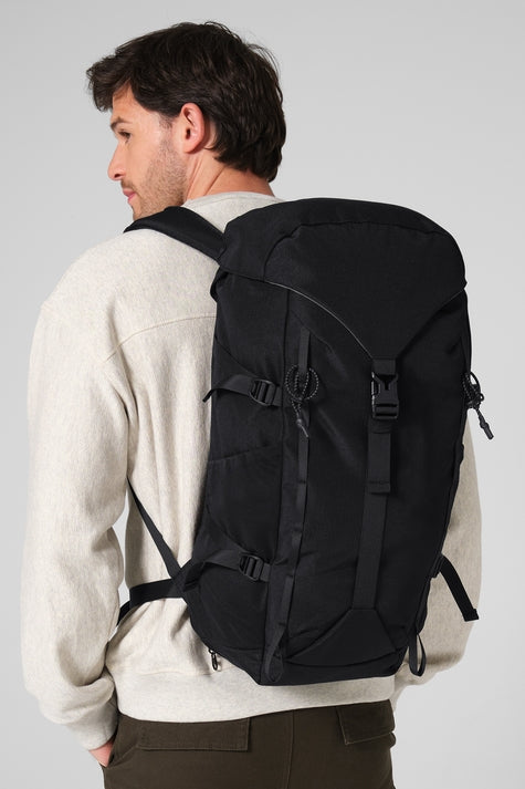 QUADRA ACTIVE OUTDOOR REPPU 30 L. Vihreä ja musta.