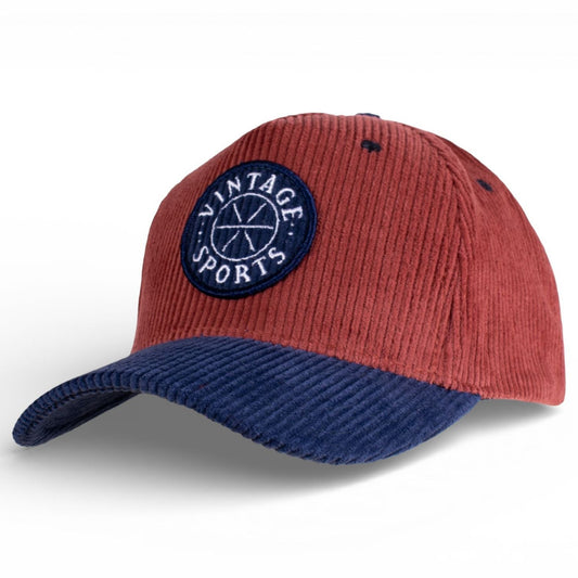 Vakosamettinen lippis yrityksille. 5-paneeli, snapback-säätö, minimitilaus 144 kpl. Erottuva ja kestävä valinta brändikäyttöön.