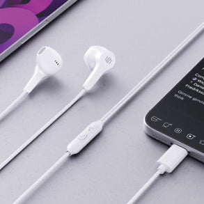 Urban Vitamin Hartford RCS, langalliset USB-C-nappikuulokkeet logomerkinnällä. alk. 10 kpl.