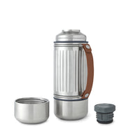 Black+Blum Explorer Duo Termospullo 1L. Kestävyyttä ja tyyliä joka seikkailuun merkkauksella