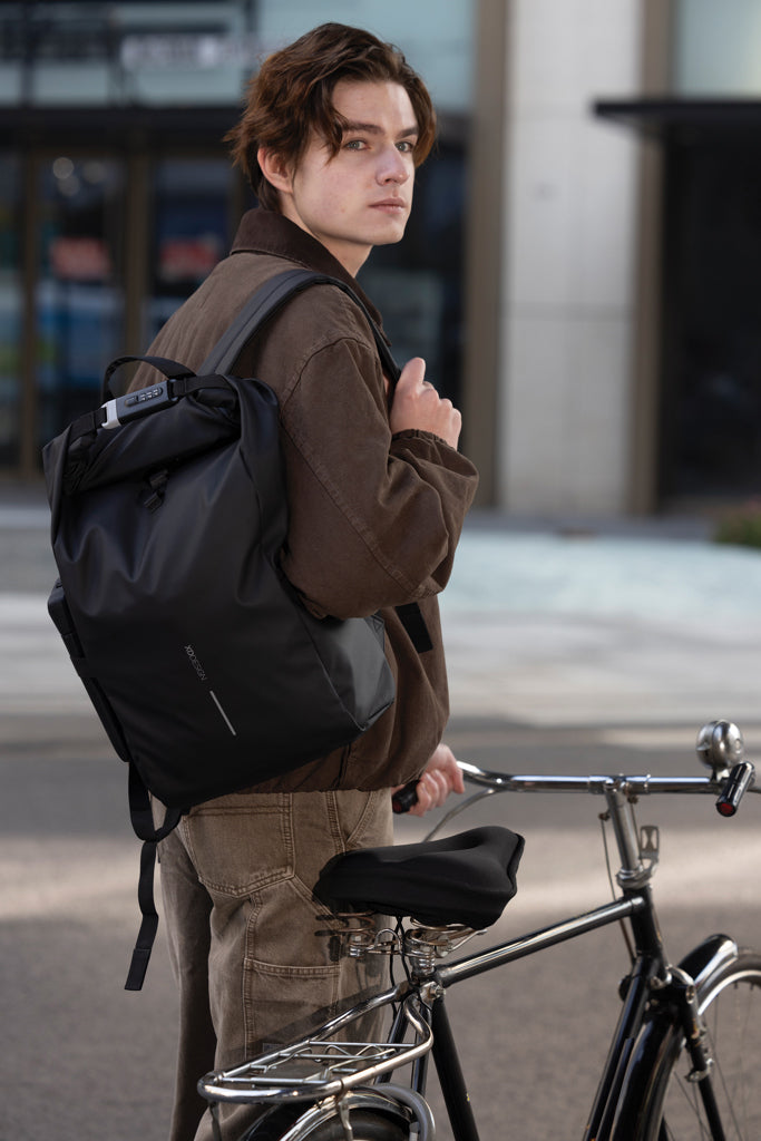Urban Water Resistant pyöräilyreppu 24L - XD Design