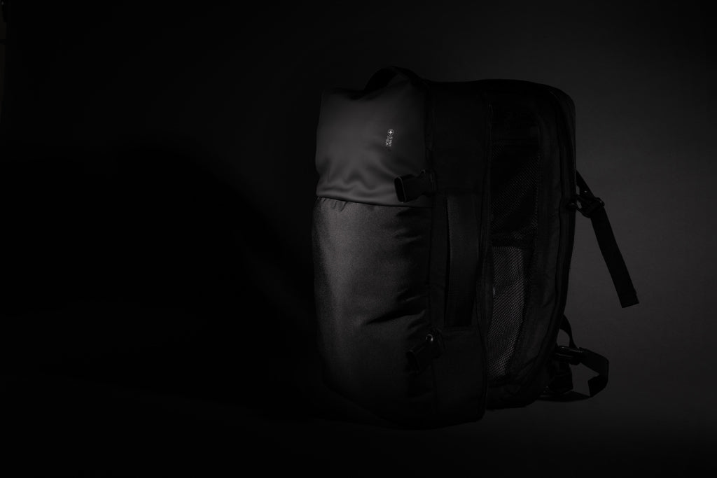 Swiss Peak AWARE™ RPET 15.6" 27L matka-/läppärireppu