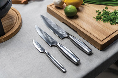 BOSKA Kitchen Knives Monaco+ Veitsi Setti - 3 kpl. Esim. 10kpl. kaiverruksella suurimman puukon kahvaan