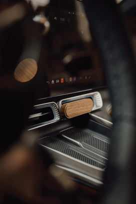 VINGA Nordic Essence autotuoksu omalla logolla | Yrityslahja autoilijalle
